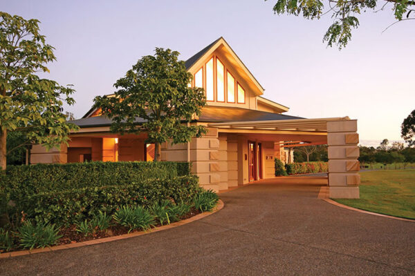 landing_centenary-memorial-gardens_01 landing_centenary-memorial-gardens_01